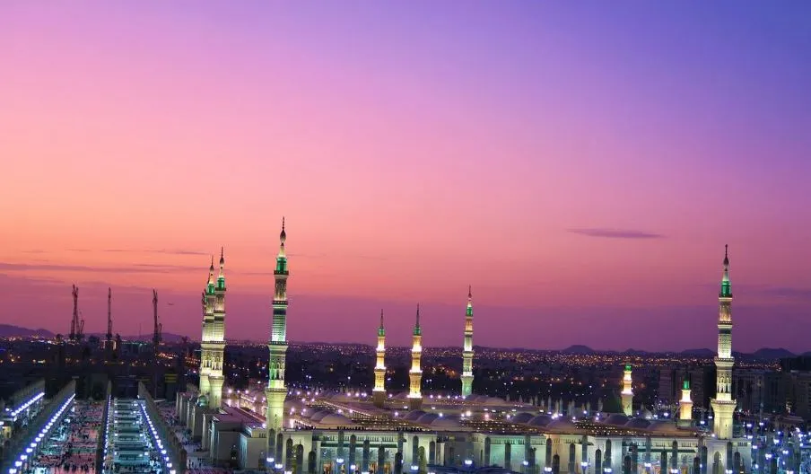 Best Family Umrah Deals and All-Inclusive Packages