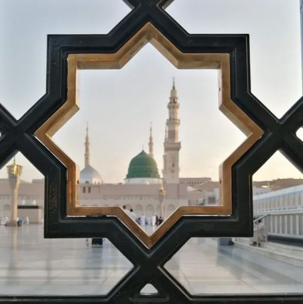 Umrah Travel from NYC to Makkah and Madinah