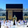 A stunning high-resolution view of the Holy Kaaba surrounded by pilgrims performing Tawaf in Makkah.
