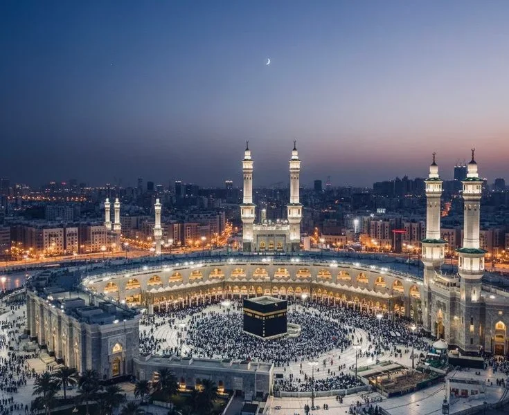 28 Days Umrah Package with Full Services